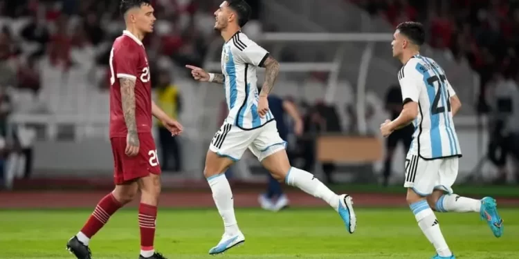 La Selección Argentina venció por 2 a 0 a Indonesia