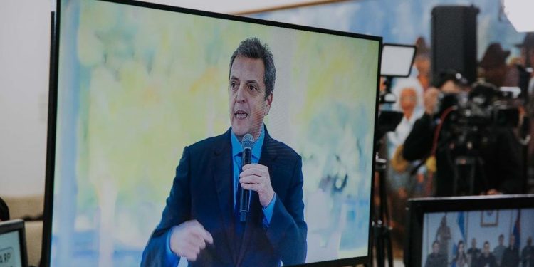 Herrera Ahuad y Massa habilitaron el nuevo puente sobre el Arroyo Tunas y obras de pavimentación en Azara