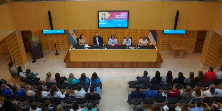 Especialista disertó en Misiones sobre innovación educativa