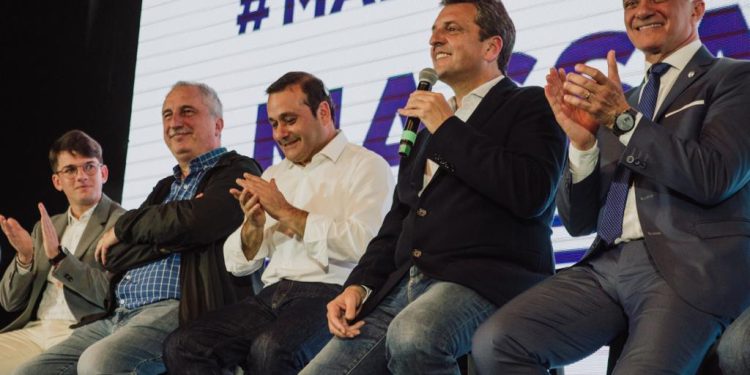 Massa: “Somos renovadores porque queremos seguir ampliando la participación de la sociedad en la política”