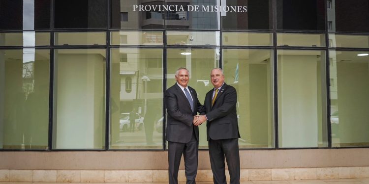 Passalacqua recibió al embajador de Estados Unidos en la Legislatura