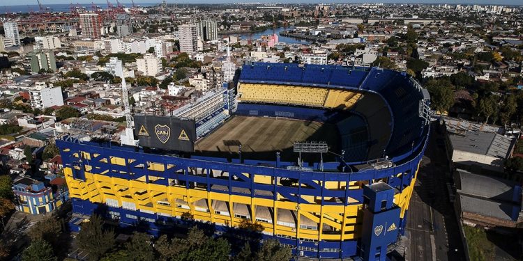 Boca presentó un proyecto para ampliar la Bombonera