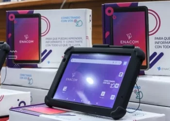 Con el programa Mi Tablet Neo, los jóvenes disfrutarán de una mayor conectividad