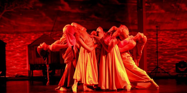 Posadas: la Escuela Superior de Danzas se presentará este sábado en el Teatro Lírico