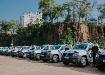 Habilitaron el Centro Integral de Operaciones 911 y entregaron patrulleros para reforzar la seguridad en Misiones