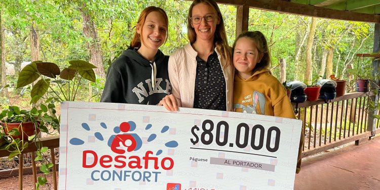 Puerto Esperanza: entregaron premio a ganadora del Desafío Confort