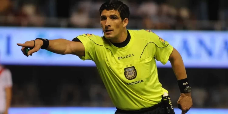 Confirmados los árbitros de los clásicos: Merlos al Boca – River