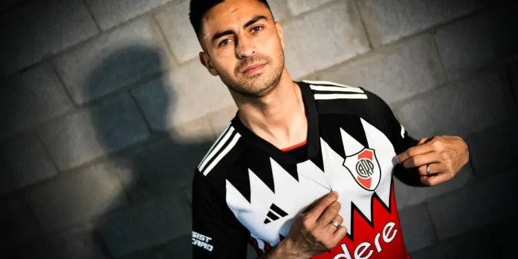 River presentó su nueva alternativa con un guiño a su historia