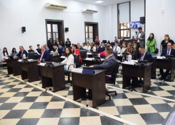 Posadas: concejales estudiarán diversas mejoras para el servicio público de taxis