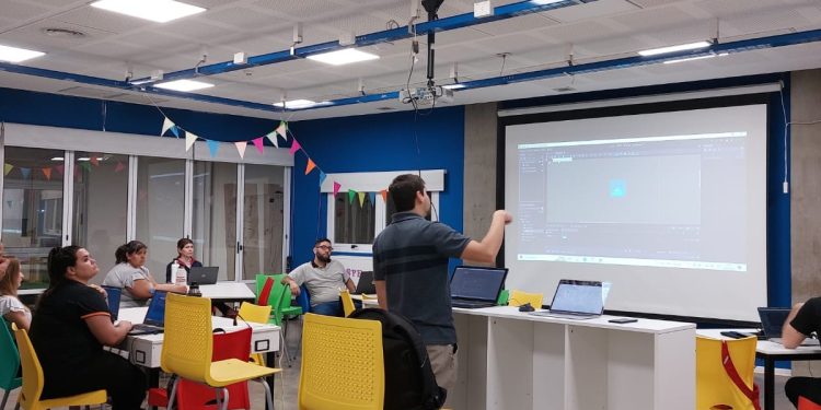 La docencia misionera se potencia de la mano del diseño de videojuegos