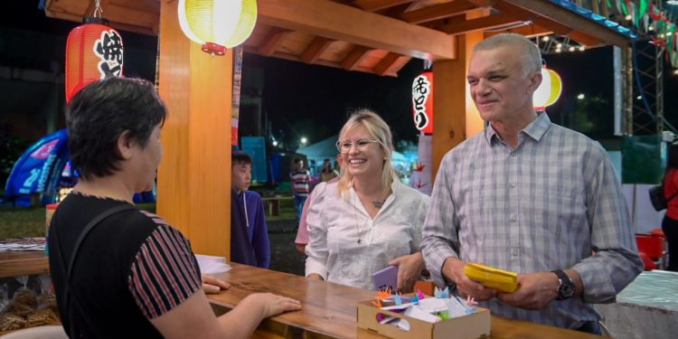 Fiesta de Las Raíces en Jardín América y Copa Robótica en Alem en la agenda del vicegobernador