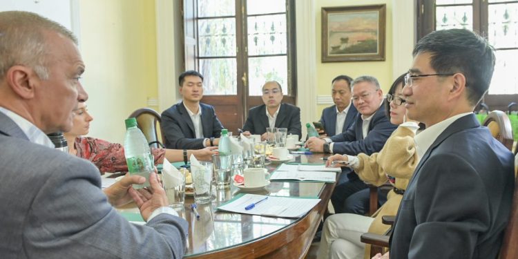 El vicegobernador recibió a la comitiva de la provincia China de Fujian