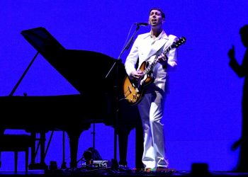 Juan Ingaramo, Conociendo Rusia y Zeze di Camargo las propuestas de la agenda de noviembre