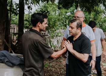 Herrera Ahuad acompañó a los vecinos afectados por el temporal en Mártires