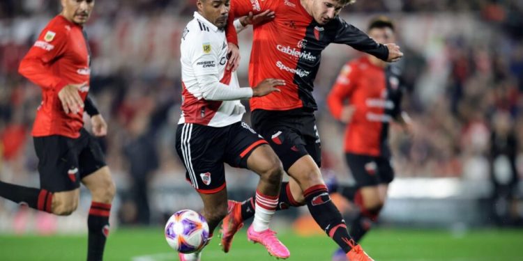 Copa de la Liga: River visita a Colón con el objetivo de continuar cómo único líder de la Zona A