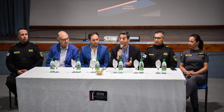 Misiones precursora a nivel nacional en la formación e innovación de sus fuerzas de seguridad