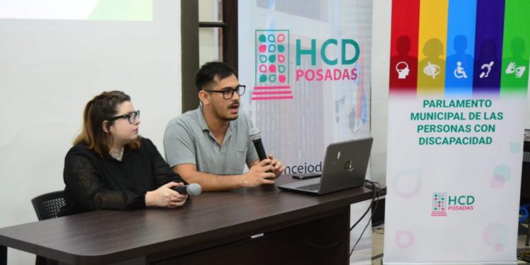 Posadas: se realizó una charla en el marco del Parlamento Municipal de las Personas con Discapacidad