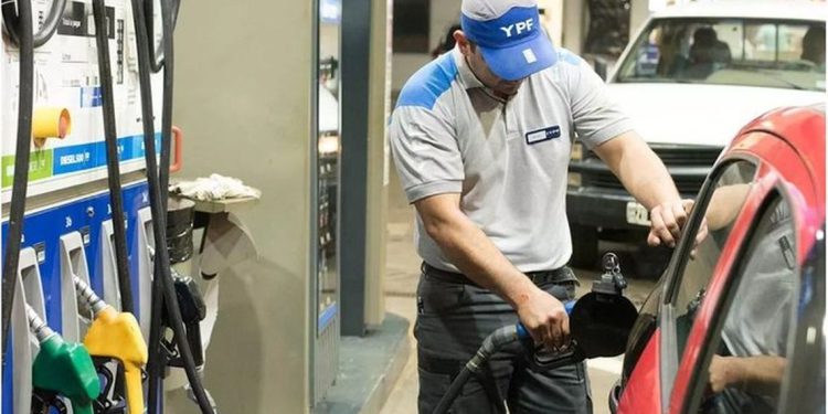 YPF aumentó sus precios un 3% en todo el país