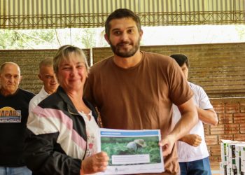 El Ministerio del Agro asistió a productores tabacaleros de El Soberbio