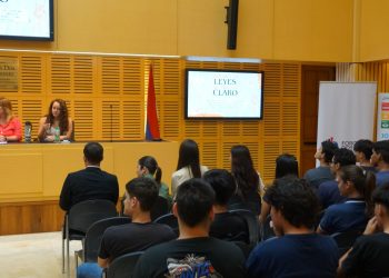 Capacitaron en la Legislatura sobre las implicancias de hablar de leyes en lenguaje claro