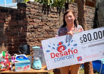 Oberá: entregaron premio a ganadora del Desafío Confort