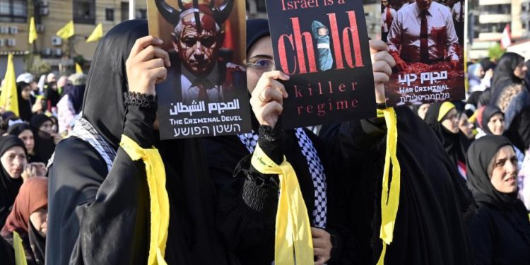 Tres niños y su abuela mueren en un bombardeo israelí en el sur de Líbano