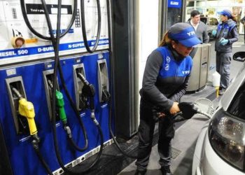 Combustibles: rige un aumento en el país de alrededor del 10%