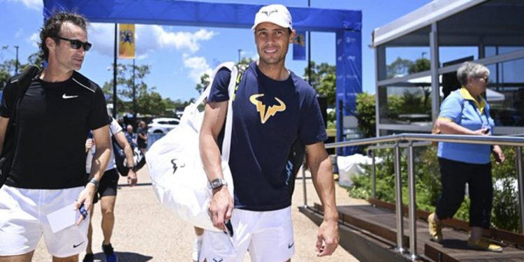 Nadal prepara en Brisbane su regreso después de un año de inactividad