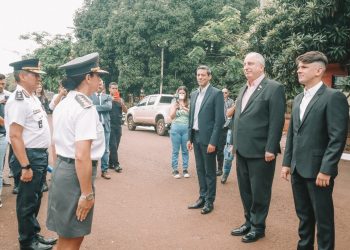 Passalacqua participó en el acto de traspaso de autoridades de las fuerzas de seguridad de Misiones