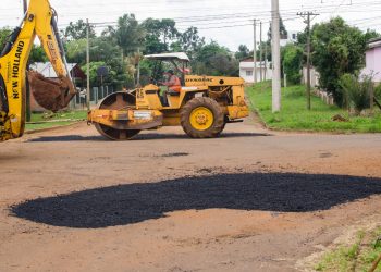 En Bernardo de Irigoyen, Vialidad contribuye en la ejecución de mejoras en zona urbana