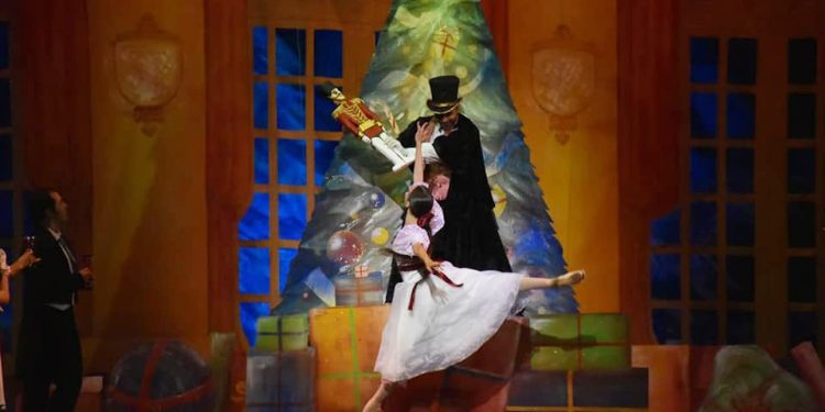 “El Cascanueces” despide la temporada de Ballet este fin de semana en el Teatro Lírico