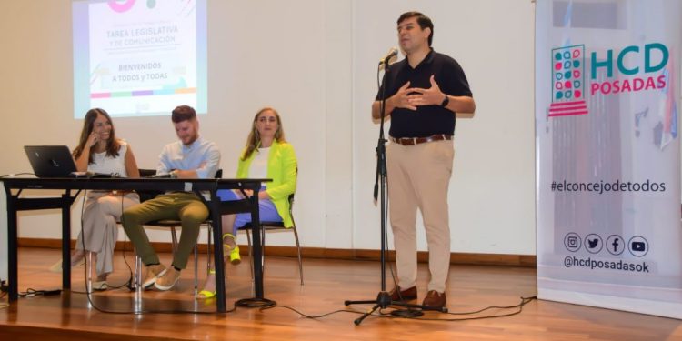 Posadas: concejales electos se capacitaron en técnicas legislativas y comunicación