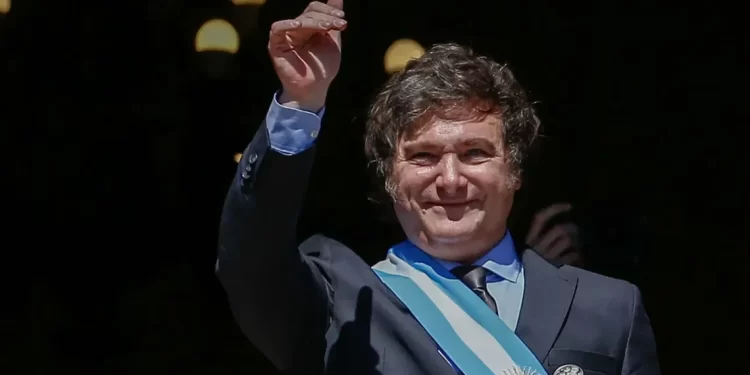 Milei confirmó que habrá billetes de 20 mil y 50 mil pesos