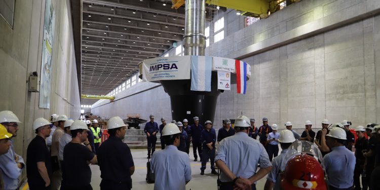 Yacyretá realizó el montaje del conjunto rotante de la UG4