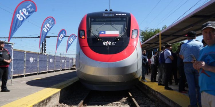 Chile inauguró el tren comercial más rápido de Sudamérica