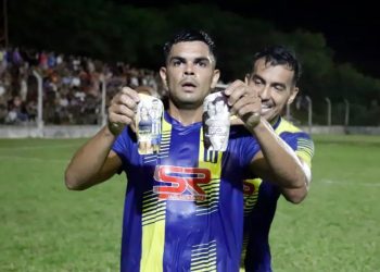 Mitre goleó a Central Iguazú y avanzó a la semifinal del Regional Amateur