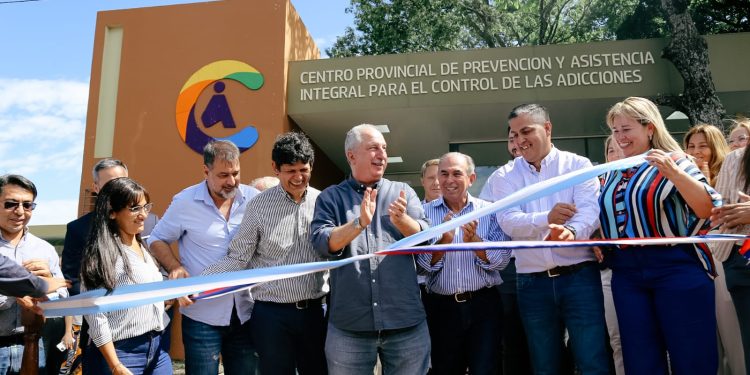 Passalacqua inauguró el primer Centro Provincial de Prevención y Asistencia en Posadas