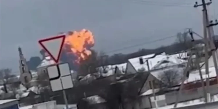 Ucrania derribó un avión ruso con 65 prisioneros de guerra ucranianos