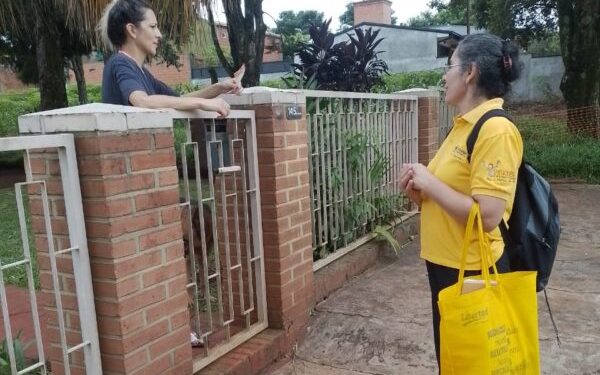 Agentes sanitarios intensifican las acciones contra el dengue en Misiones