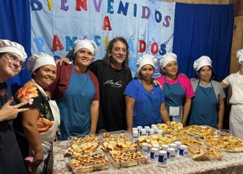 Campo Viera: trabajadores de la economía popular inauguraron panadería Horneando Sueños