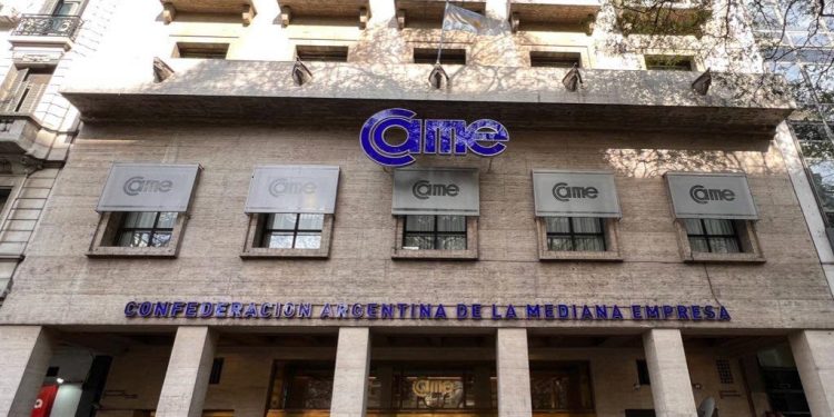CAME destaca decisión del ministro Caputo de suspender juicios de ejecución fiscal para pymes