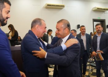 Oscar Herrera Ahuad acompañó la apertura de sesiones del Concejo Deliberante de Posadas