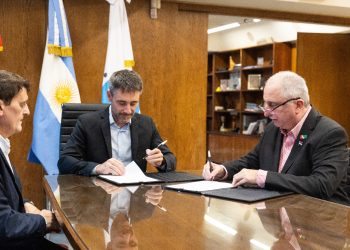 Passalacqua firmó convenio con el CFI para líneas de crédito para todos los sectores productivos