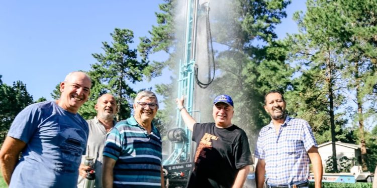 Passalacqua inauguró obras hídricas en el Barrio del Lago de Candelaria