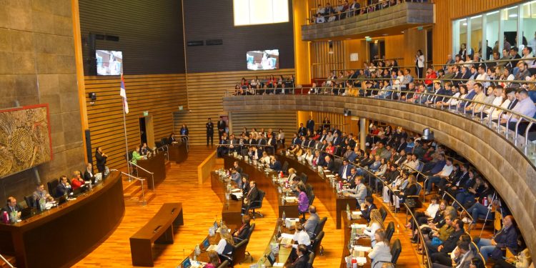 Mejoran los procesos de producción de azúcar rubio