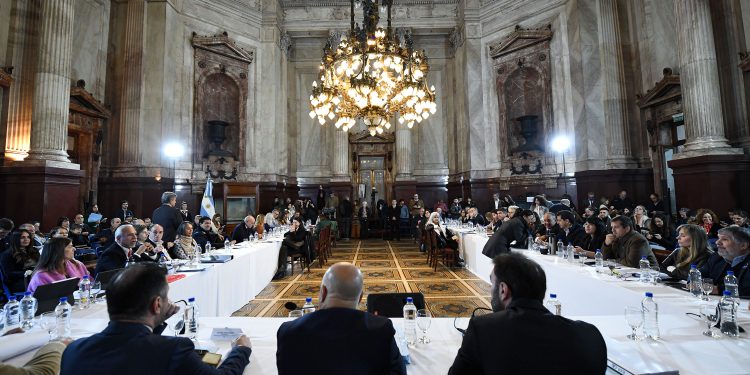 Ley de Bases: el debate continuará la semana próxima