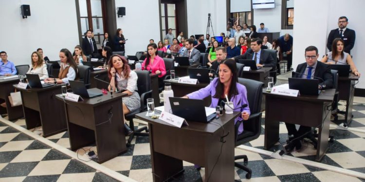 Posadas: concejales aprobaron la creación de la Escuela Municipal de Ambiente