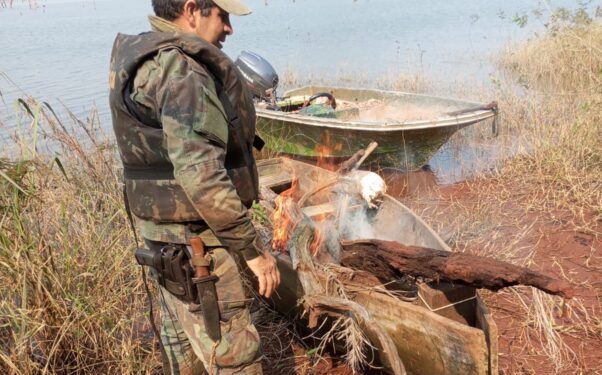 Patrullaje conjunto entre guardaparques y policías detecta accionar de pescadores furtivos en el lago Urugua-í