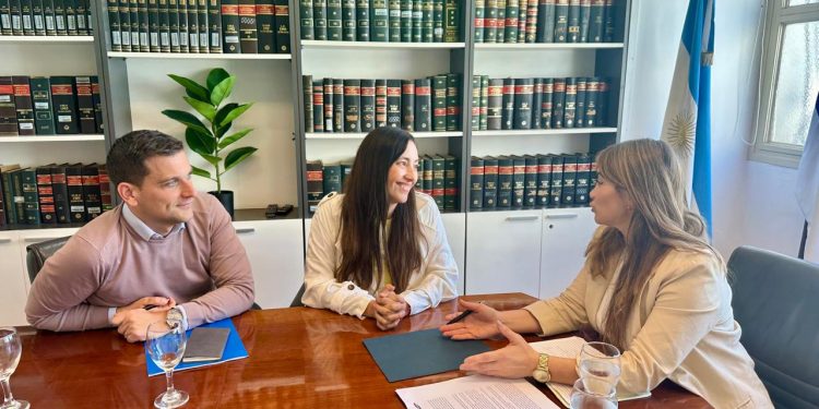 Se abre una nueva etapa en el convenio de cooperación entre Samsung Argentina y Misiones