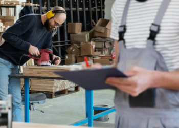 Las ventas descendieron 5,2% en septiembre y por tercer mes consecutivo se redujo la caída